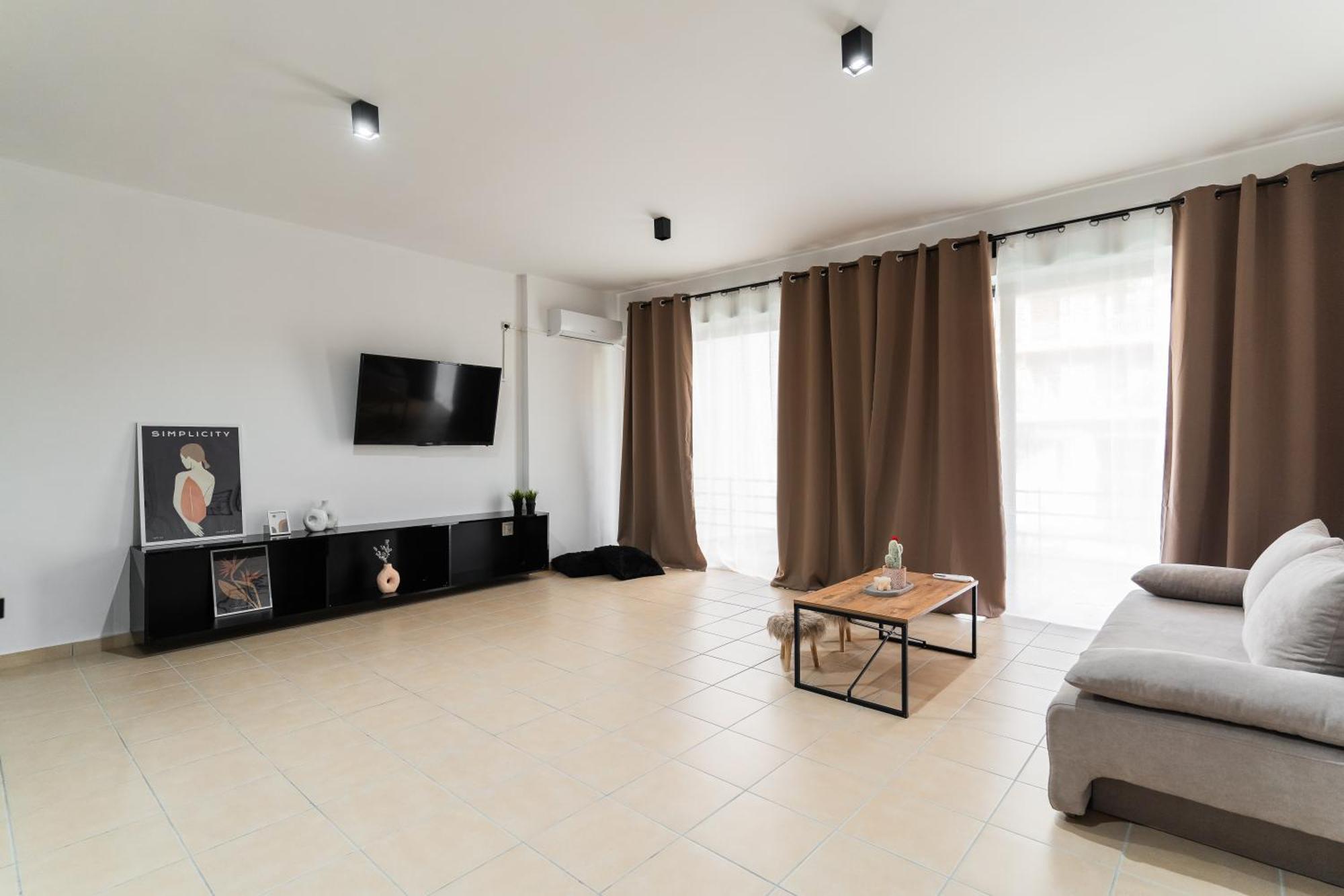Gkr Luxury * Athens
