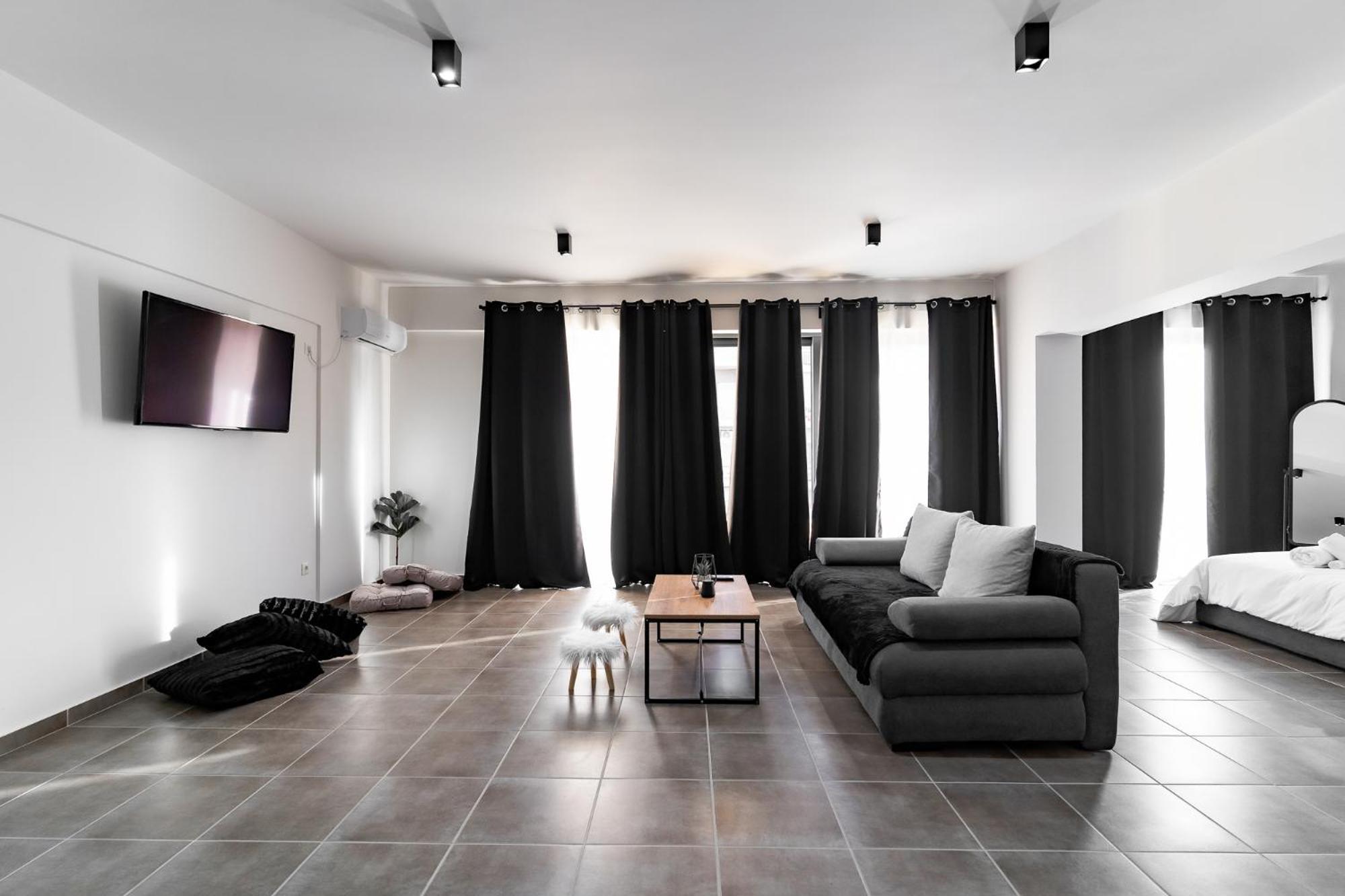 Gkr Luxury Apartment